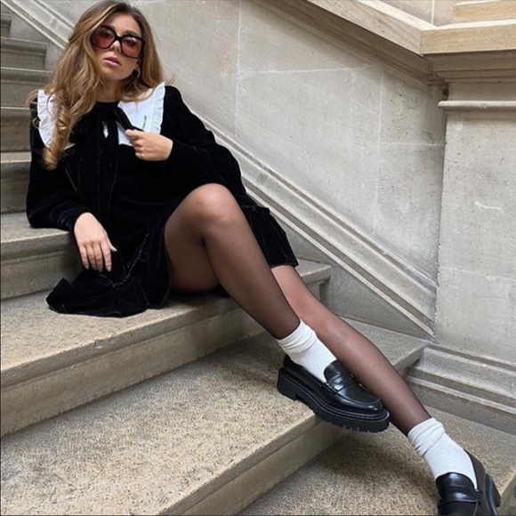 The Vampire’s Wife X H&M Pussy Bow Tie Velvet Dress 🖤 - Picture 9 of 17